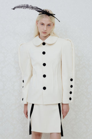 TAILORED SCULPTED JACKET IN SILKY-WOOL