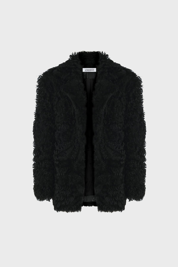 BLACK COAT IN SHEARLING
