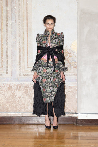 TAILORED CROPPED JACKET IN BROCADE