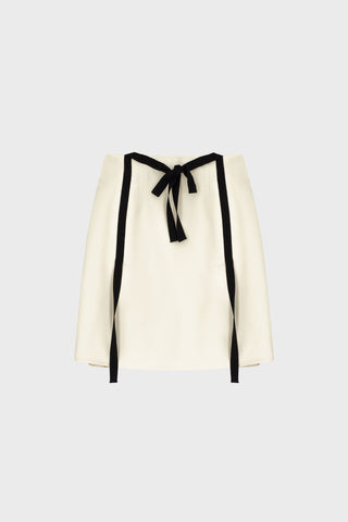 TAILORED MINI SKIRT IN SILKY-WOOL
